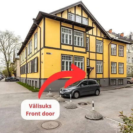 Cozy In The Center- Contactless Self Check In Appartement